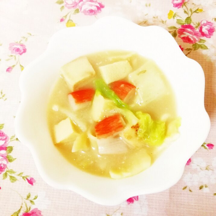 味噌風味♪白菜と高野豆腐のおだんごスープ